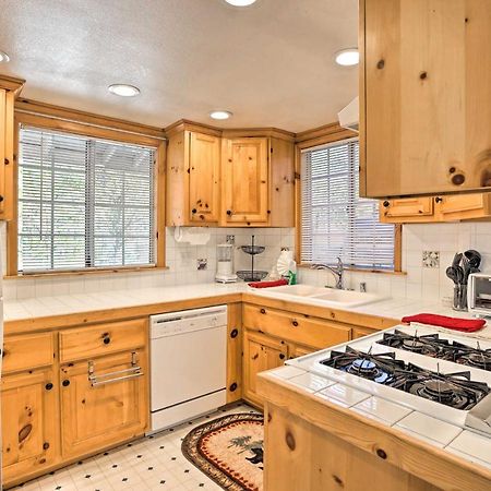 ביג באר סיטי The Knotty Pine Cottage In Big Bear, 4 Mi To Ski מראה חיצוני תמונה